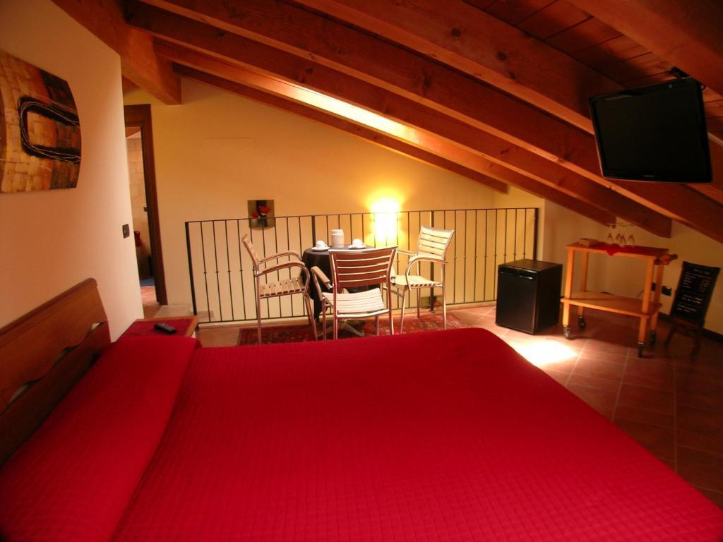 Corte Nuova Apartment Valeggio sul Mincio Bilik gambar